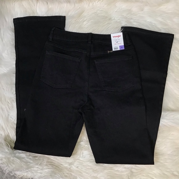 Wrangler Women's Black high rise boot cut Jeans nwt - Picture 2 of 5
